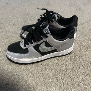 Reflective air force 1s